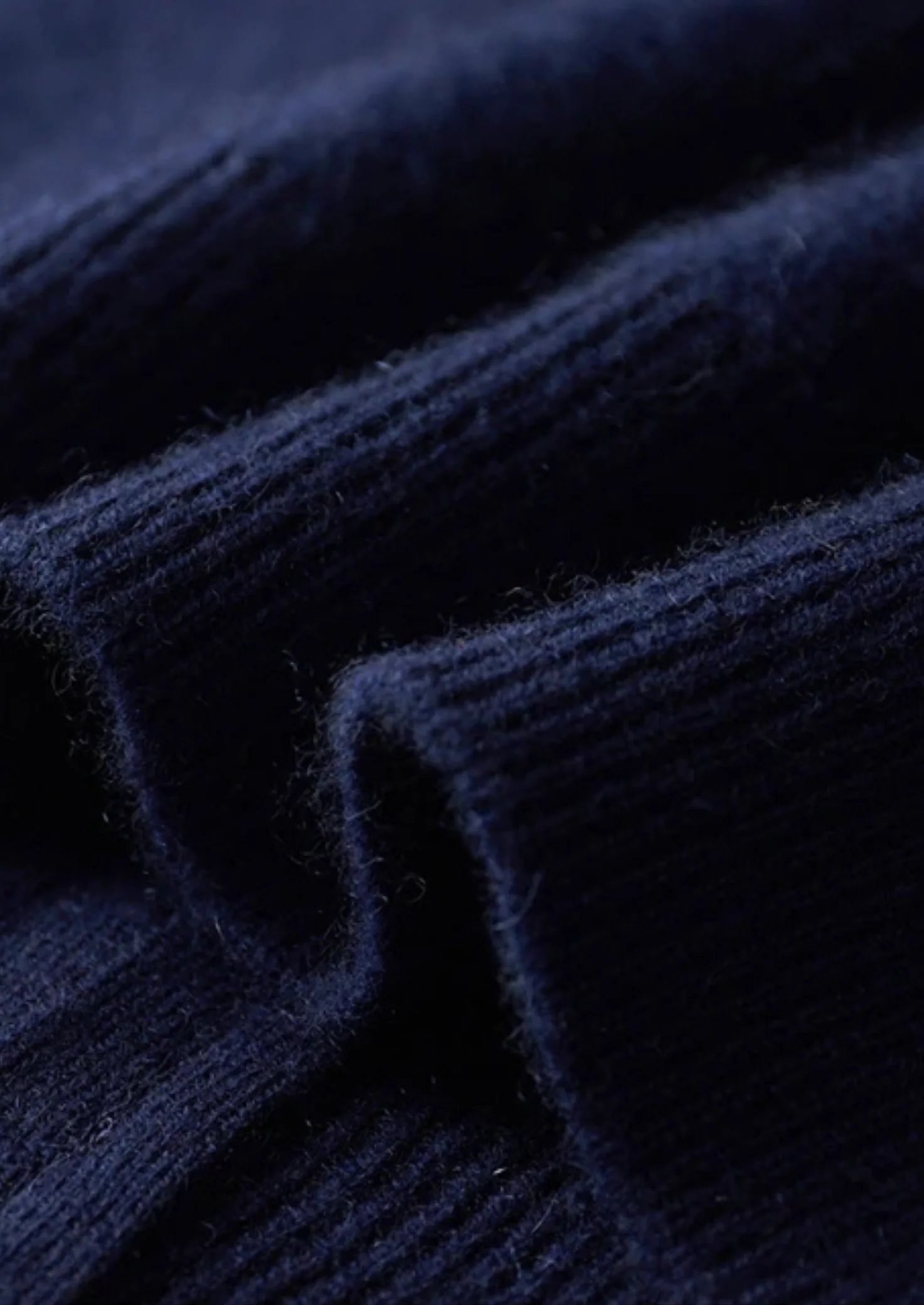 100% CASHMERE TRACKSUIT - Image 7