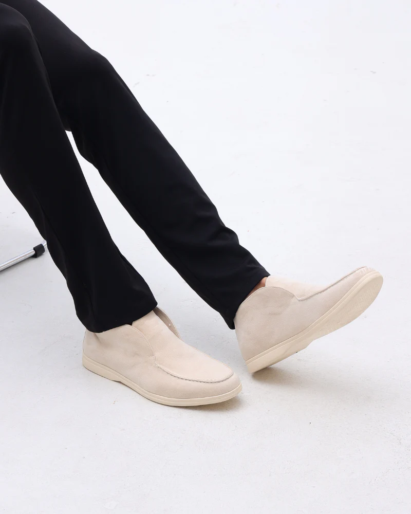 Hohe Wildleder Slipper - Image 12