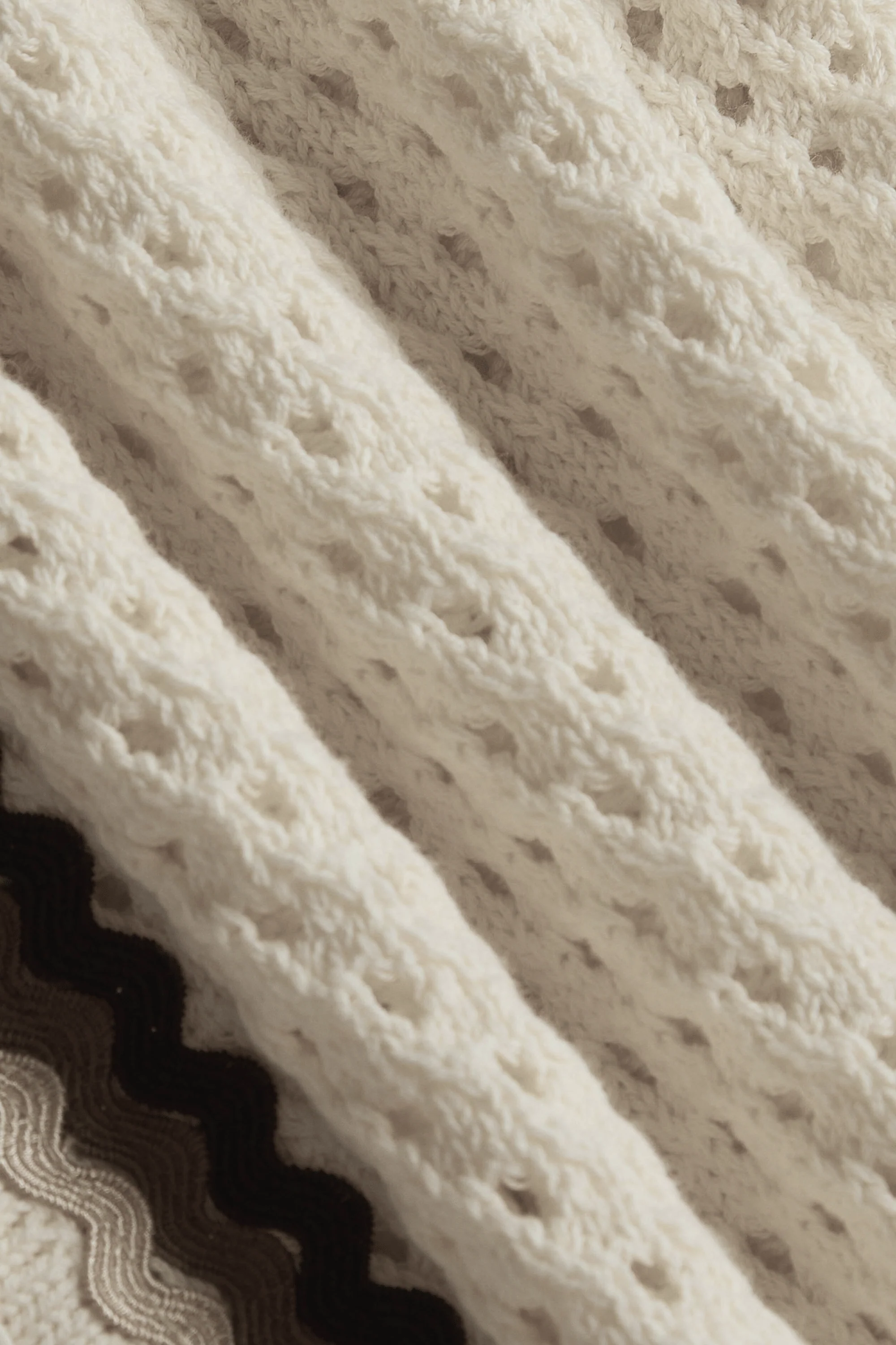Marconi Crochet Knit Short- Ecru - Image 3