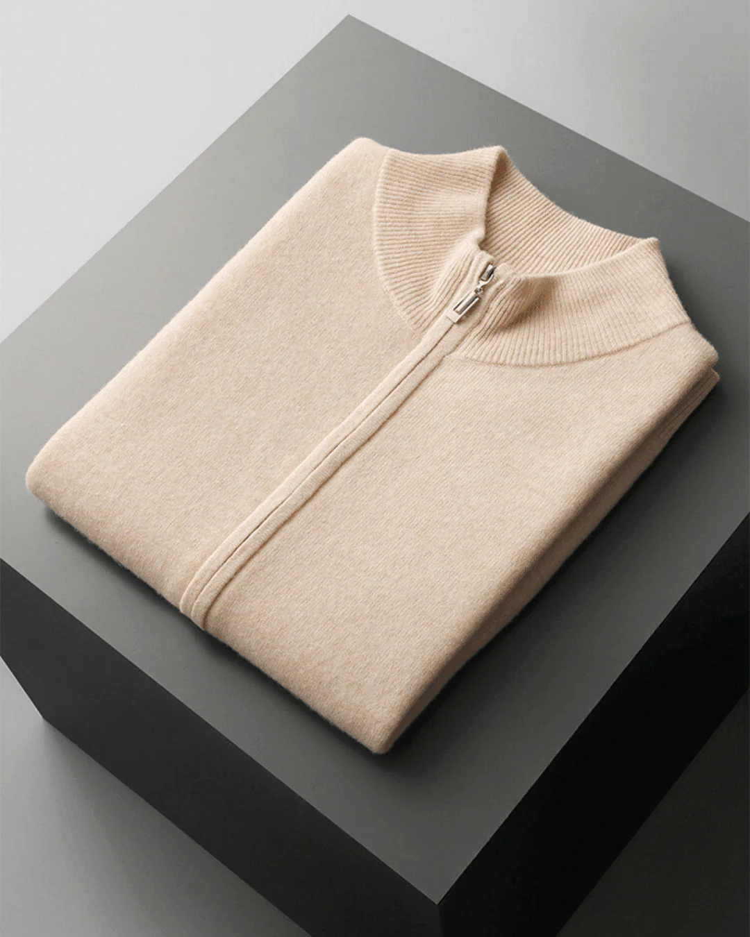 Outfit 11 - Upper Echelon - Image 13