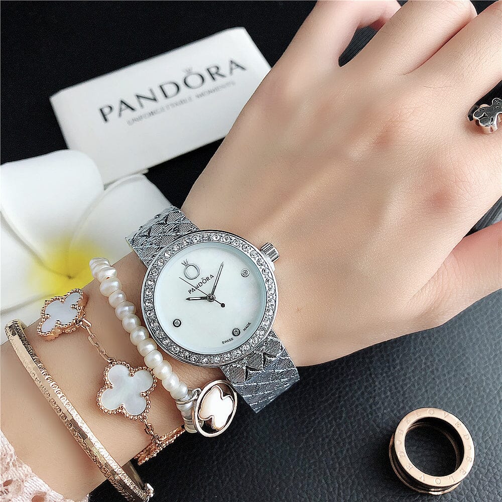P A N D O R A  Minimalist Glamour - Image 6