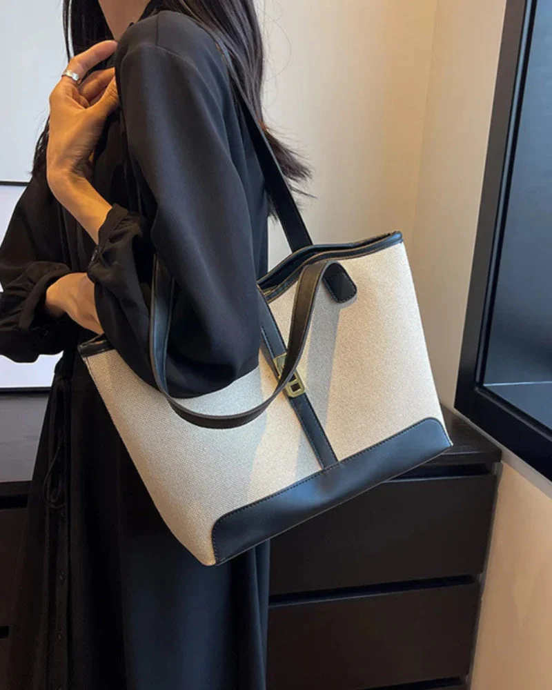 St Tropez Shoulderbag - Image 4